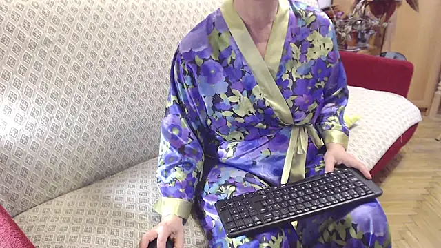 zarinafonliberman online show from November 8, 6:24 am