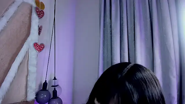 xhinata hyugax online show from March 24, 12:04 am