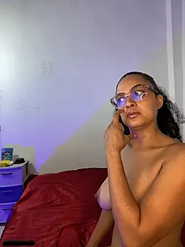 cataleya-miller  online show from February 12, 11:49 am