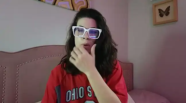 Snapshot of highly_inappropriate chatting on January 14, 3:36 pm highly inappropriate online show from January 14, 3:36 pm