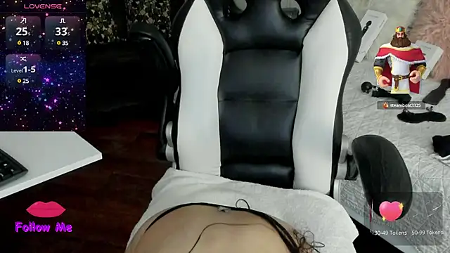 natasha logan  online show from February 28, 7:05 am