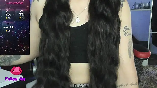 natasha logan  online show from October 18, 4:04 am