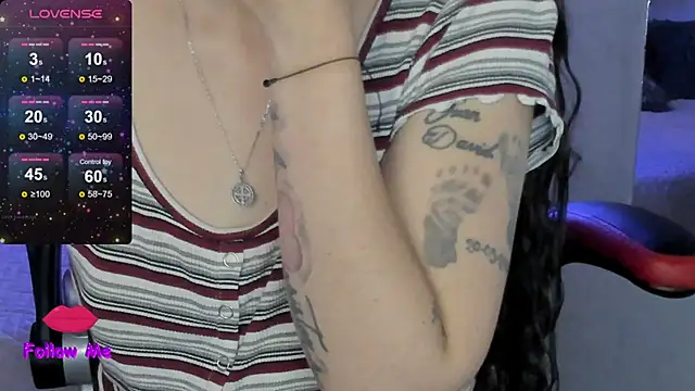 natasha logan  online show from April 1, 4:24 am