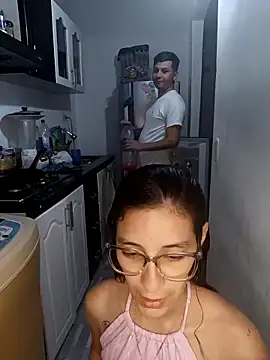 catire2323 online show from February 18, 1:21 am