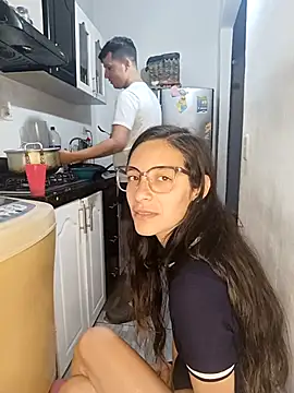 catire2323 online show from February 22, 4:51 am