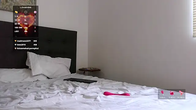 mini kunis online show from February 27, 4:43 pm