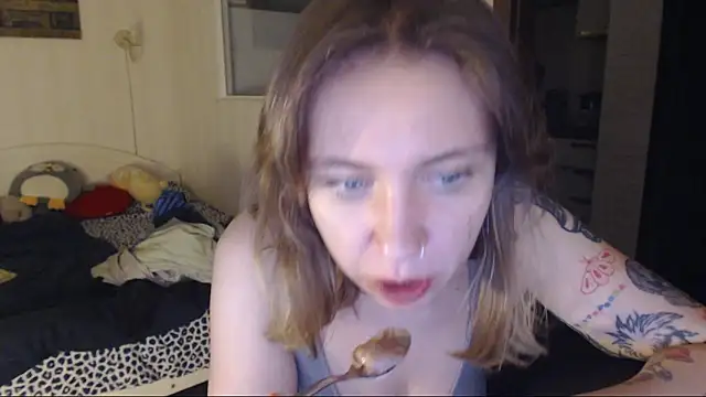 amanda kiss kiss online show from December 1, 5:13 pm