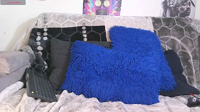 IM MAYA online show from February 16, 7:27 pm