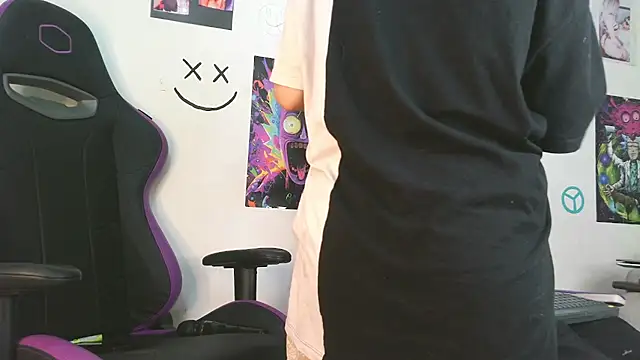 IM MAYA online show from March 5, 7:49 pm