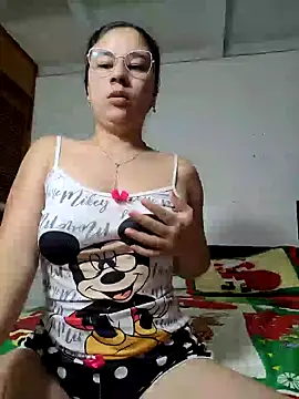 selena gomez2 online show from December 6, 9:54 am