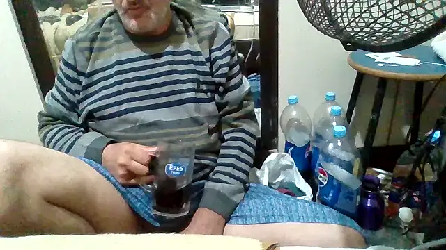 Snapshot of asira39 chatting on September 18, 7:05 pm asira39 online show from September 18, 7:05 pm