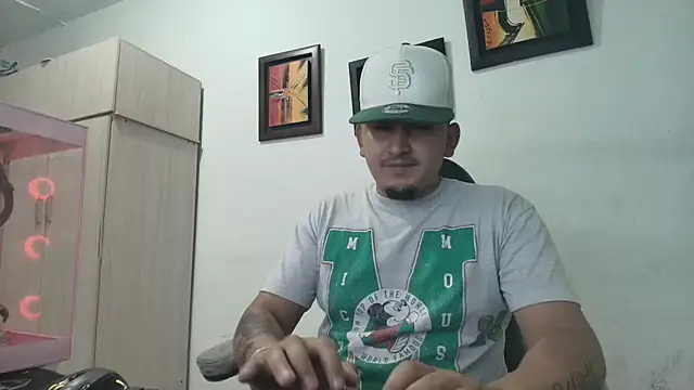 myke andrade online show from November 27, 10:45 pm