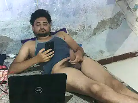 Snapshot of Rocobodymassager chatting on May 30, 2:52 am Rocobodymassager online show from May 30, 2:52 am