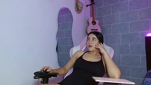 Dakota bumm online show from March 27, 5:01 pm