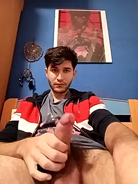 Esti02 online show from December 1, 6:46 pm