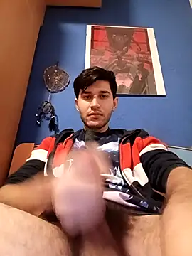 Esti02 online show from December 18, 5:08 pm