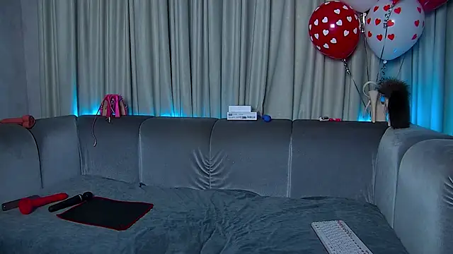 Skinny Nally online show from February 20, 1:25 am