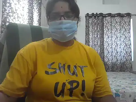 Snapshot of gyanvi1 chatting on November 6, 8:37 am gyanvi1 online show from November 6, 8:37 am