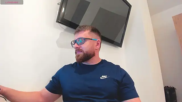 Findom guy online show from February 20, 9:37 pm