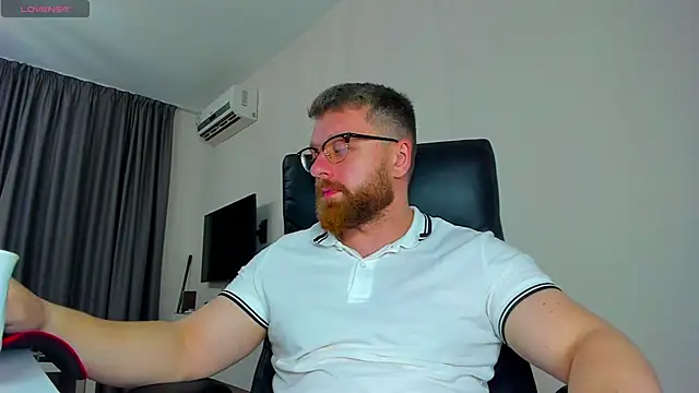 Findom guy online show from March 26, 12:22 pm