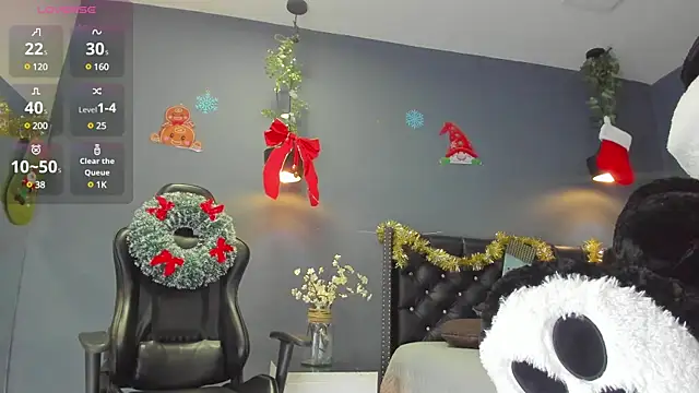 Snapshot of Sophiietaylor chatting on December 19, 11:57 pm Sophiietaylor online show from December 19, 11:57 pm
