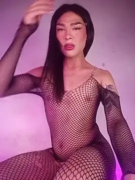 Victor-and-shelly online show from April 5, 8:06 pm