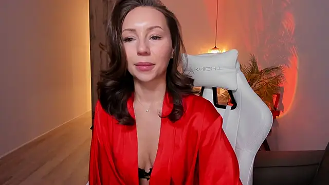 LilyRaisa online show from February 20, 3:14 am