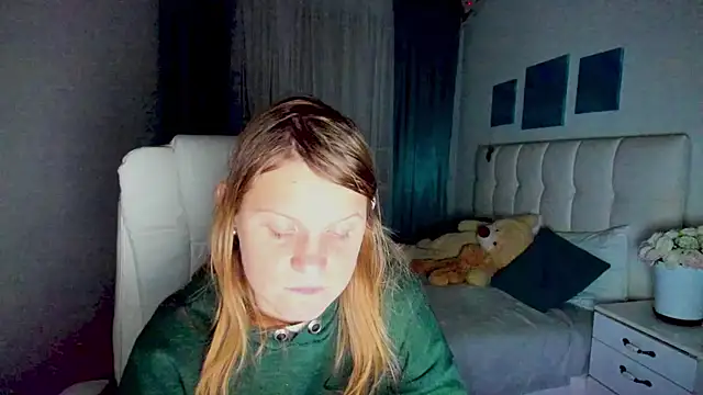 Kathlyn  Heath online show from January 29, 7:00 pm