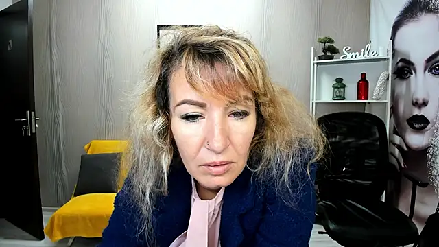 Cassandra Hotty online show from October 8, 2:42 am