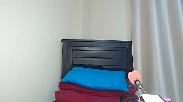 NIKKIE LOVE online show from March 23, 4:49 am