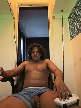 Snapshot of ohhwowdick chatting on August 5, 2:47 am ohhwowdick online show from August 5, 2:47 am