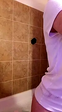 Snapshot of cammyquart chatting on December 12, 5:42 am cammyquart online show from December 12, 5:42 am