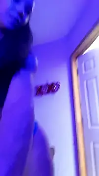 cammyquart online show from February 12, 12:05 am