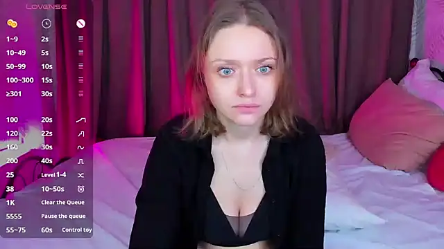 Linda Bryant online show from January 17, 12:42 am