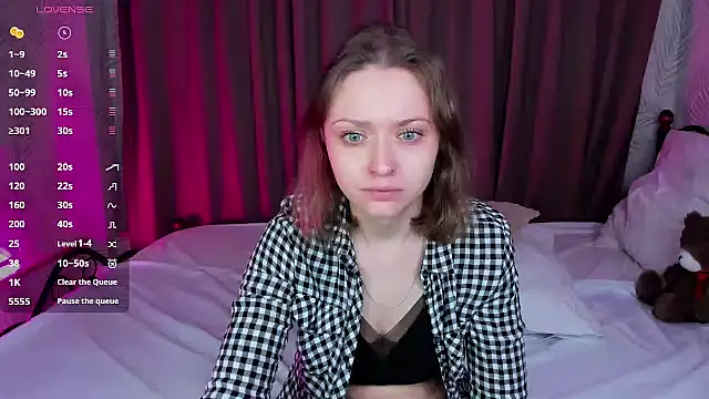 Linda Bryant online show from February 14, 11:31 pm