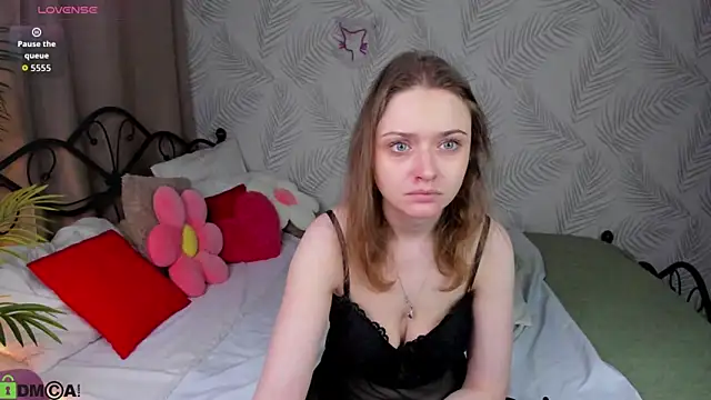 Linda Bryant online show from March 21, 12:48 am