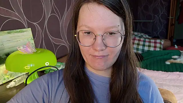 Snapshot of MiriamOr chatting on January 17, 8:52 am MiriamOr online show from January 17, 8:52 am