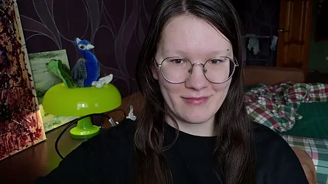 Snapshot of MiriamOr chatting on March 1, 8:49 am MiriamOr online show from March 1, 8:49 am