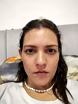 Mia Hampton online show from February 22, 3:34 am