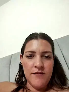 Mia Hampton online show from March 19, 3:41 am