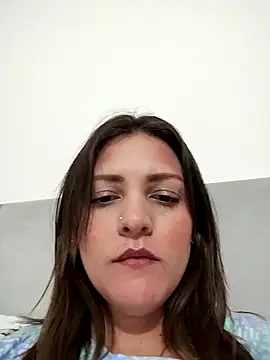 Mia Hampton online show from March 22, 2:37 am