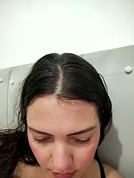 Mia Hampton online show from April 23, 11:18 pm