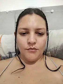 Snapshot of Mia_Hampton chatting on July 23, 8:07 pm Mia Hampton online show from July 23, 8:07 pm