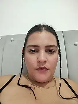 Snapshot of Mia_Hampton chatting on July 26, 9:21 pm Mia Hampton online show from July 26, 9:21 pm