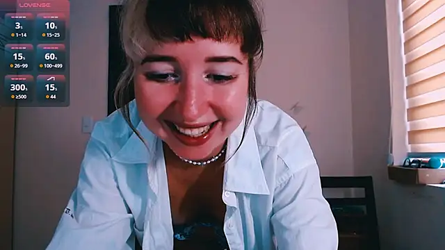 Cosmo Riri online show from March 13, 4:30 am