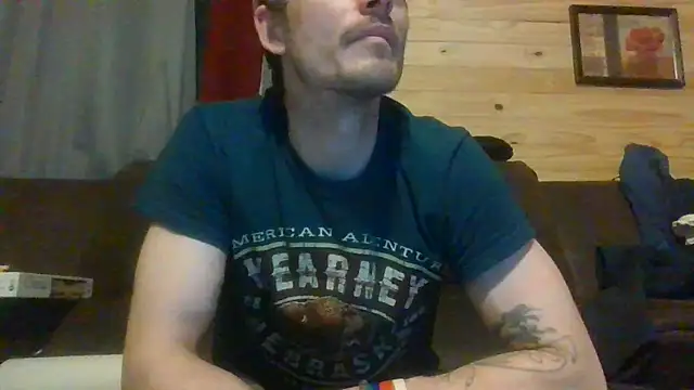 Snapshot of KBONE36 chatting on March 8, 2:34 am KBONE36 online show from March 8, 2:34 am