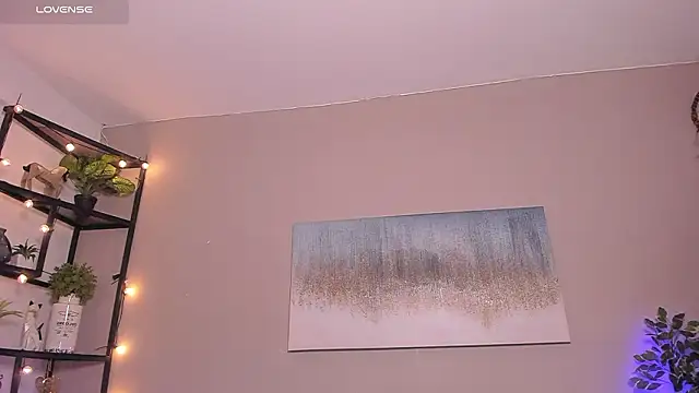 Briana Wells  online show from February 17, 12:45 pm