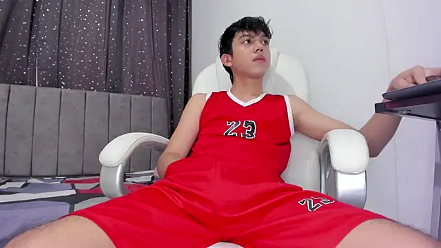 The skinnyguys online show from December 19, 9:17 pm