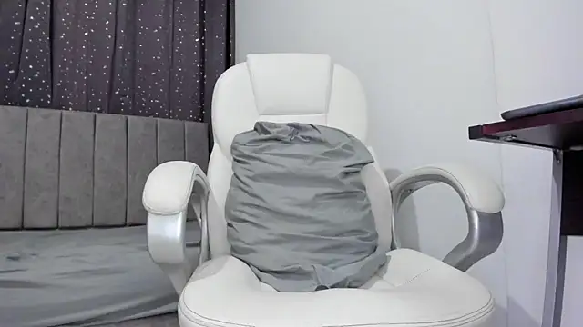 The skinnyguys online show from January 16, 10:23 pm