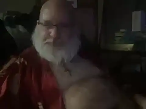 Snapshot of 44jon44 chatting on December 22, 2:39 am 44jon44 online show from December 22, 2:39 am